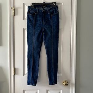 Judy Blues size 9/29